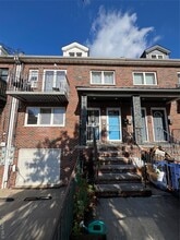 Building Photo - 69-03 Juniper Blvd S