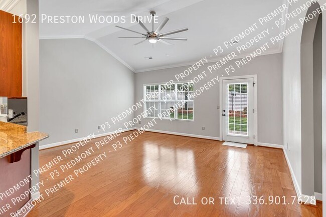 Building Photo - 1692 Preston Woods Dr