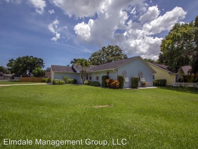 Building Photo - 3 br, 2 bath House - 774 24th Sq