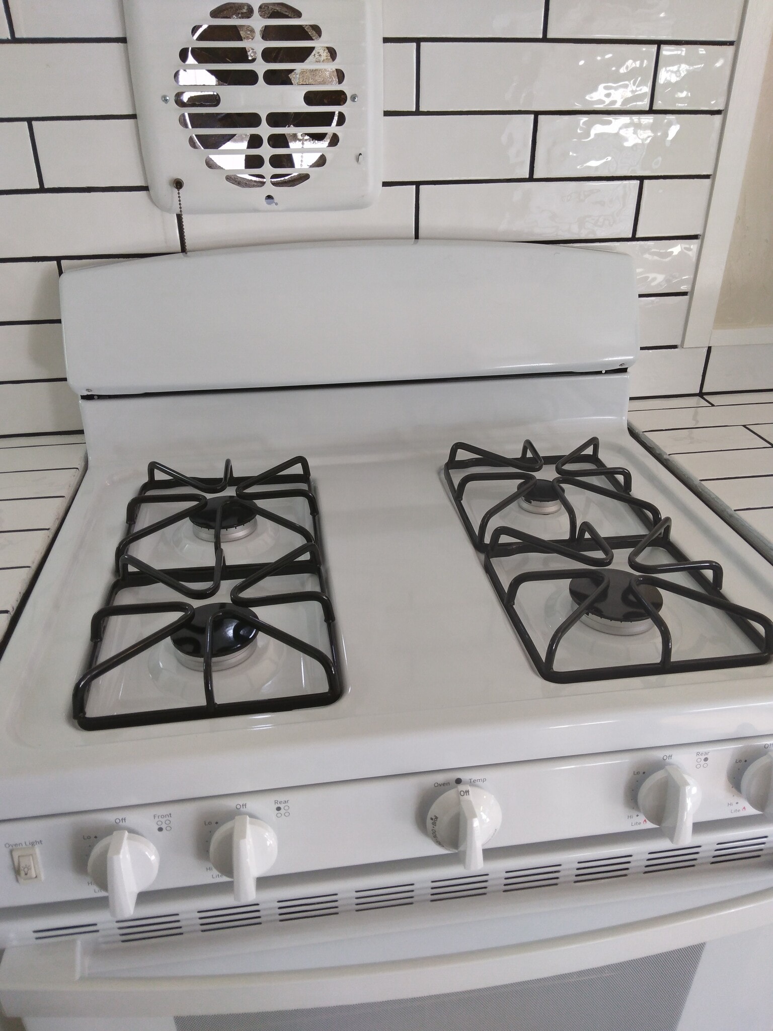 Stove - 3300 Portola Dr