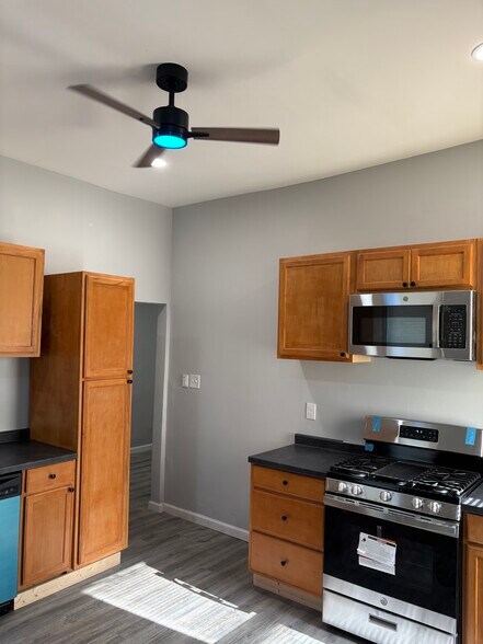 Building Photo - 5097 Minerva Ave