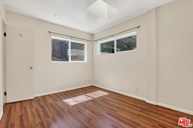 Building Photo - 21549 Summit Trail