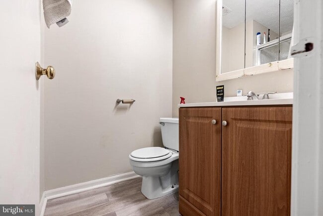 Building Photo - 51 Sweetfern Ct