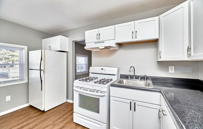 Building Photo - 10272 Niblic Dr