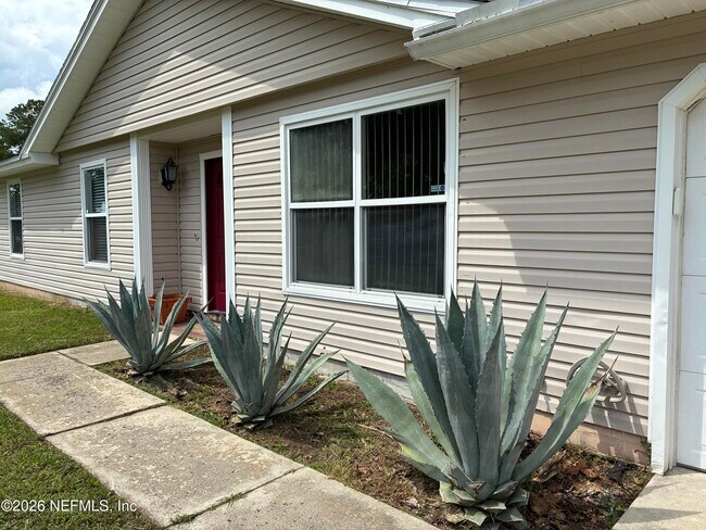 Building Photo - 2238 Botany St