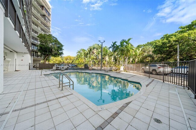 Building Photo - 5701 Biscayne Blvd