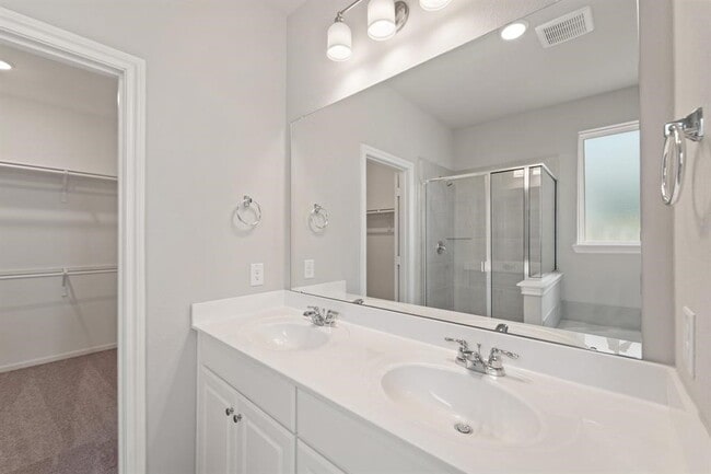 Building Photo - 27518 Beachside Arbor Dr