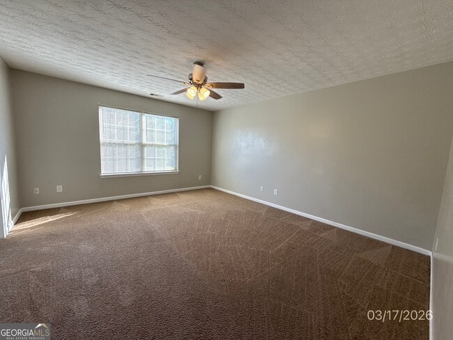 Building Photo - 2021 Gates Ct