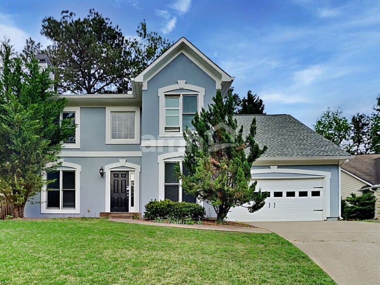 Primary Photo - 403 Pine Grove Way