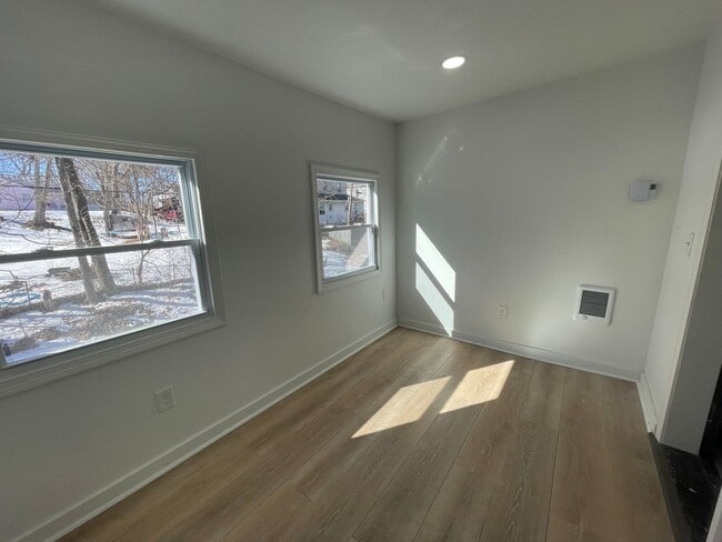 Building Photo - 40-42 Gordon Street