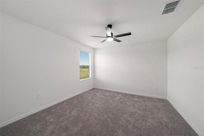 Building Photo - 35233 Gravelly Dr