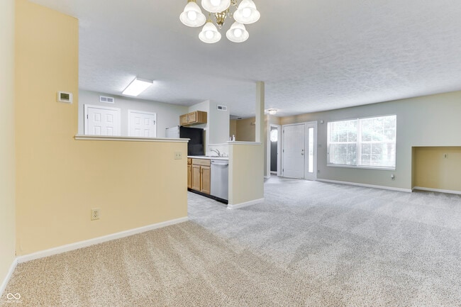 Building Photo - 6028 Wildcat Dr