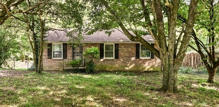 Building Photo - 88 Seminole Trail