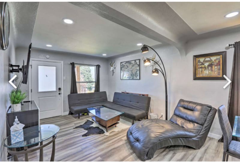 Building Photo - 240 S Julian St