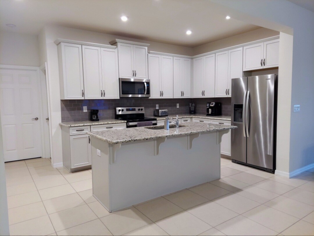 Building Photo - 2500 Avian Loop