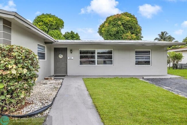 Building Photo - 1351 NW 54th Ave