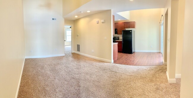 Building Photo - 405 Treyson Ln