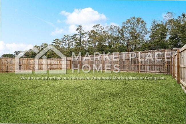 Building Photo - 40345 Cara Mae St