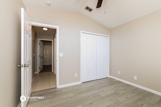 Building Photo - 2360 Lily Pad Ln