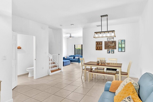 Building Photo - 4668 Banker Terrace