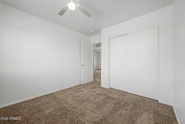 Building Photo - 15447 W Evans Dr
