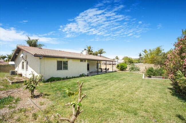 Building Photo - 23662 Fair Weather Dr