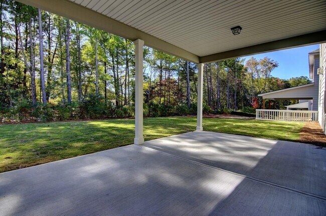 Building Photo - 2596 Sori Dr