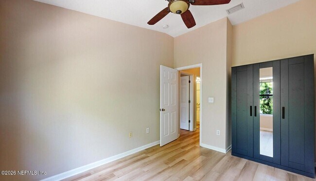 Building Photo - 5881 Moonstone Ct