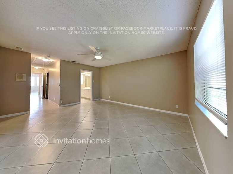 Building Photo - 8693 Eagle Run Dr
