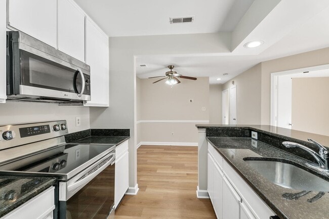 Building Photo - Silver Spring Condo with Modern Comforts and Active Lifestyle Amenities