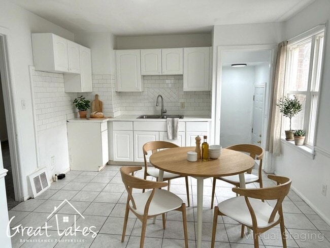 Building Photo - Lovely 3 Bedroom 1 Bathroom now available for rent!