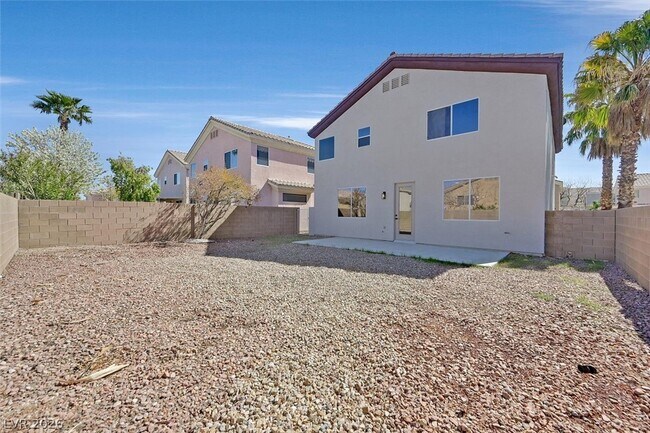 Building Photo - 9316 Perennial Ave