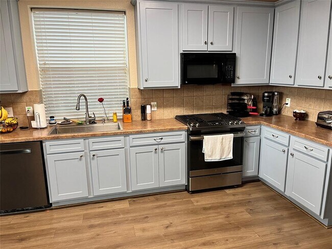 Building Photo - 24938 Mason Trail Dr