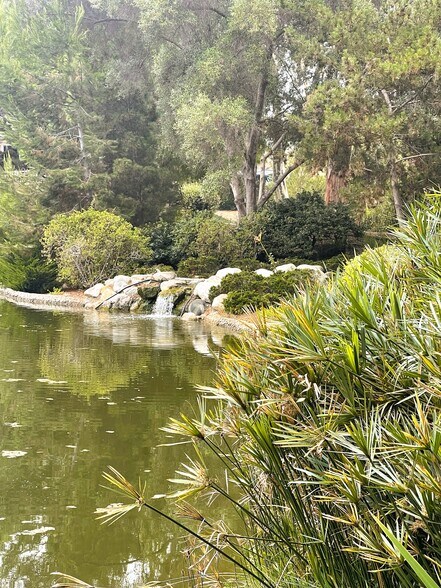 Near By Pond with Waterfall - 4495 Caminito Cuarzo
