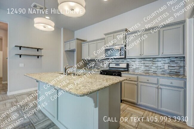 Building Photo - 12490 Native Hill Dr