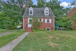 Building Photo - 6809 Rhode Island Ave