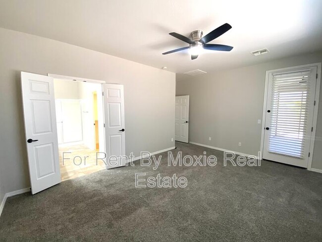 Building Photo - 182 W Twin Peaks Pkwy
