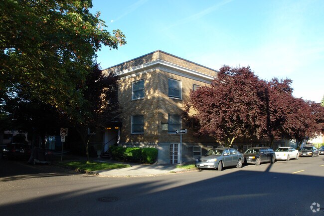 Primary Photo - Monterey Apartments