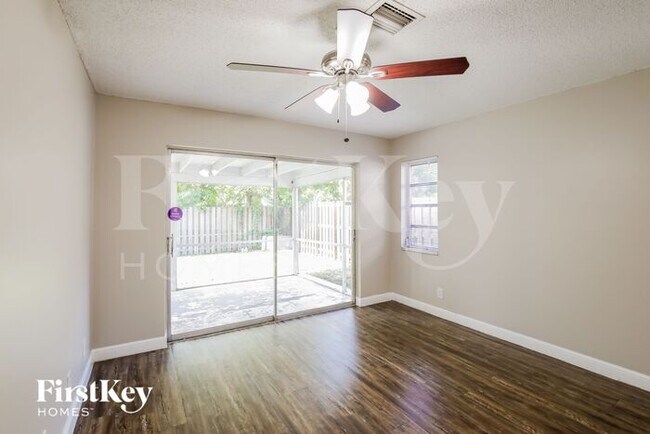 Building Photo - 9371 NW 35th Manor