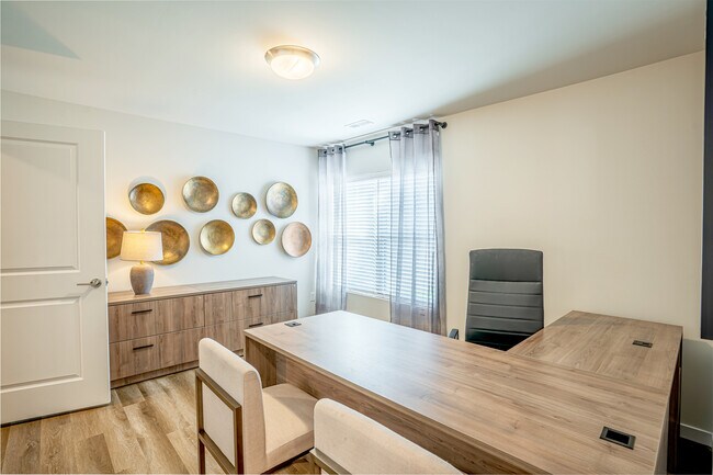 Building Photo - 147 Spartan Circle