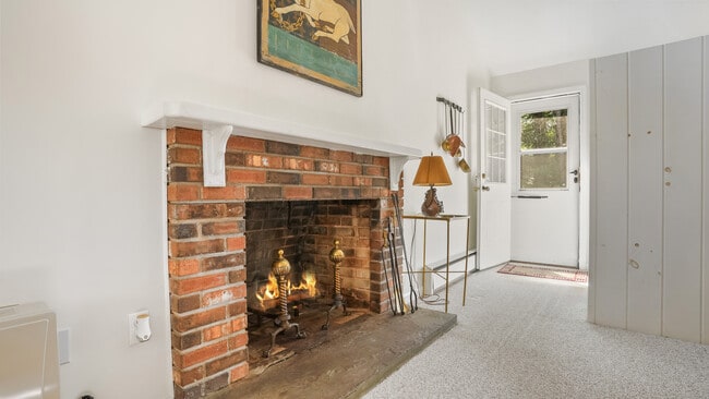 Building Photo - 106 Spoonwood Rd