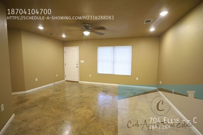 Building Photo - 704 Ellis Ave