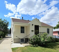 Building Photo - 1912 7th Ave S