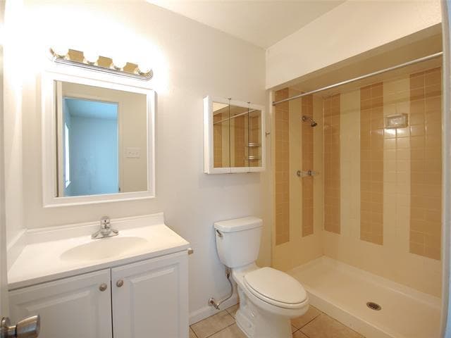Building Photo - 507 Cumberland Dr