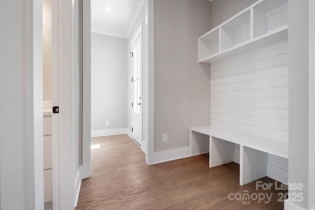 Building Photo - 154 Fox Hunt Dr