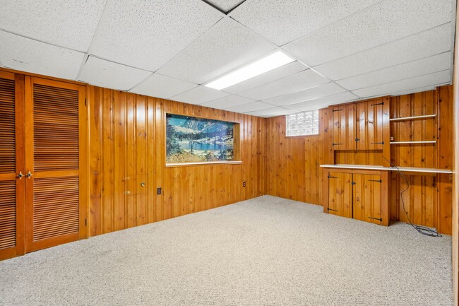 Building Photo - AVAILABLE JULY 1ST!! GORGEOUS 3 BED / 2 BATH HOME IN PENN HILLS!