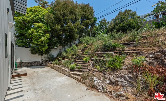 Building Photo - 8236 Zitola Terrace