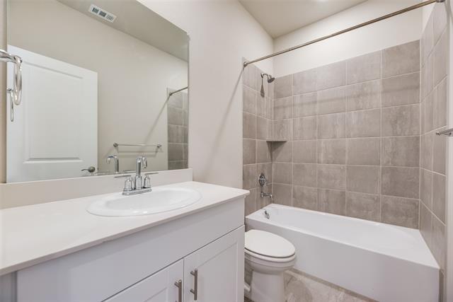 Building Photo - 507 Mossy Oak Dr