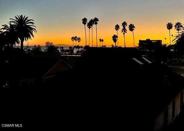 Building Photo - 828 E Thompson Blvd