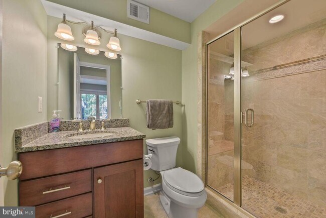 Building Photo - 5907 Tulloch Spring Ct